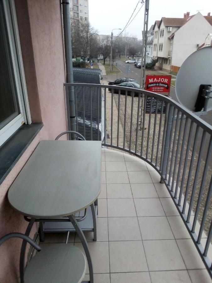 Ferienwohnung Major Street Apartman Hajdúszoboszló Exterior foto